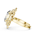 Royal Oval Halo Ring