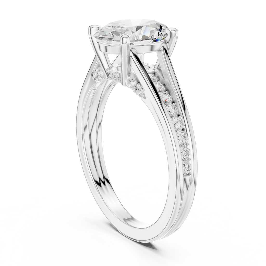 White gold split band ring detailed prong setting