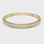 360 degree view of nail design moissanite bracelet in gold and silver luxury finish